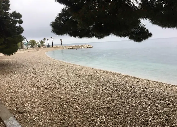 Marina Pensión 3*
